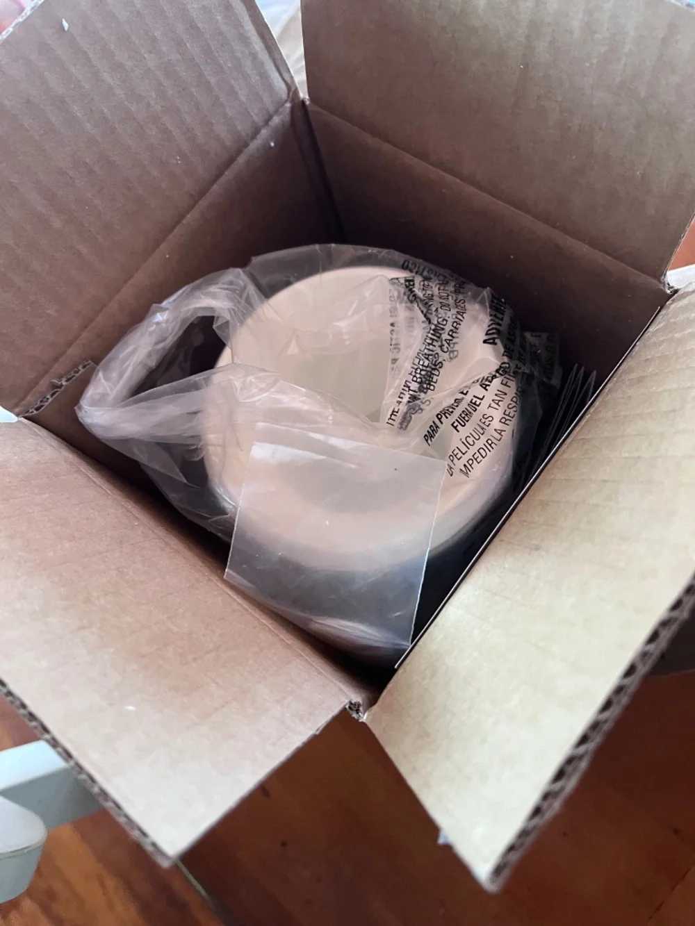 Pampered chef ceramic egg cooker and frozen drink maker